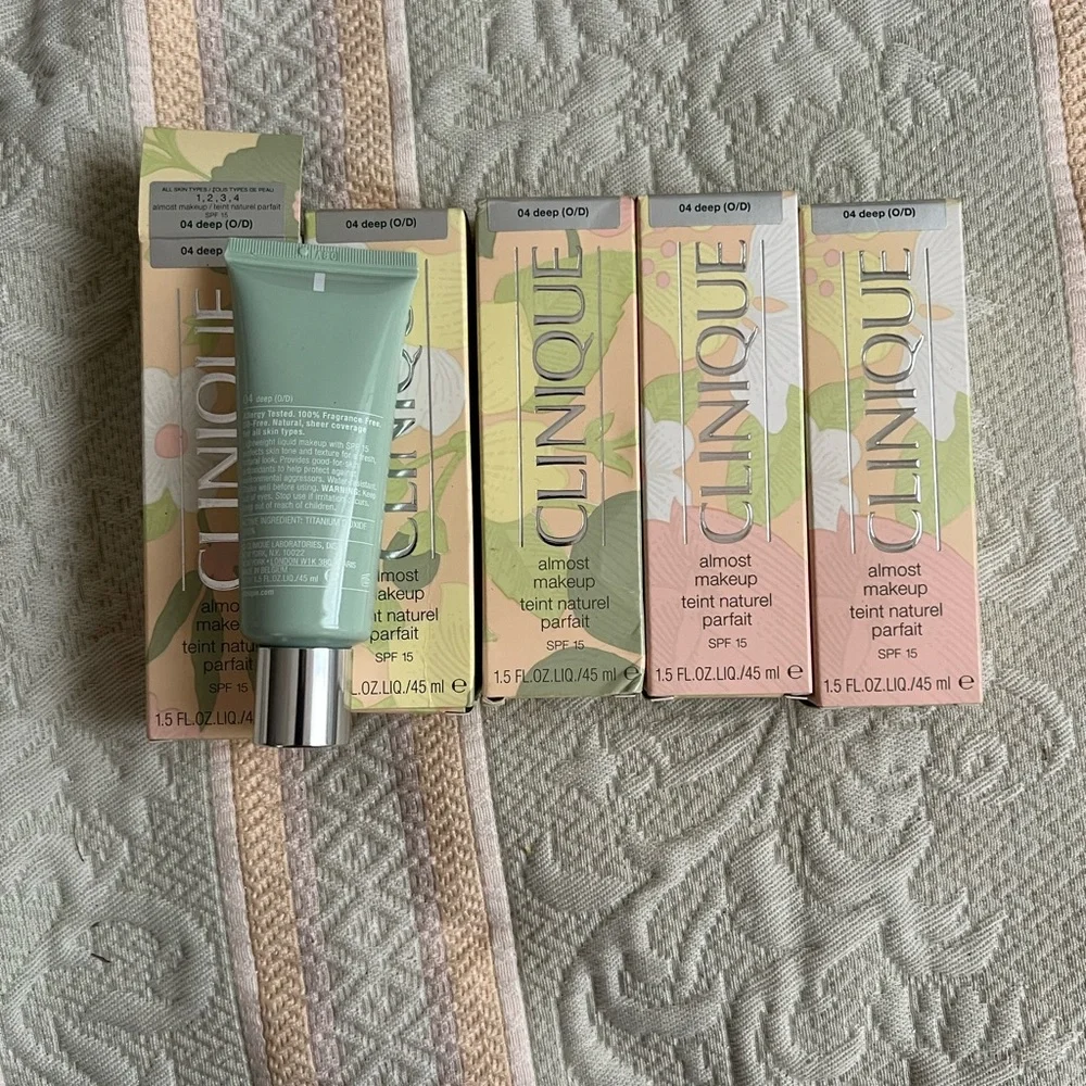 ORIGINAL Clinique Almost Make Up Tinted Moisturizer, Shade Deep, Discontinued